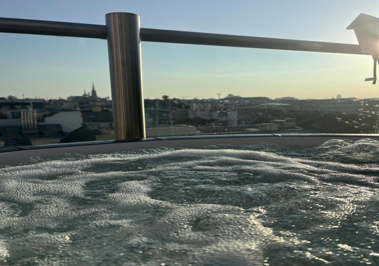City-penthouse Mit 4 Terassen Und Whirlpool Wenen
